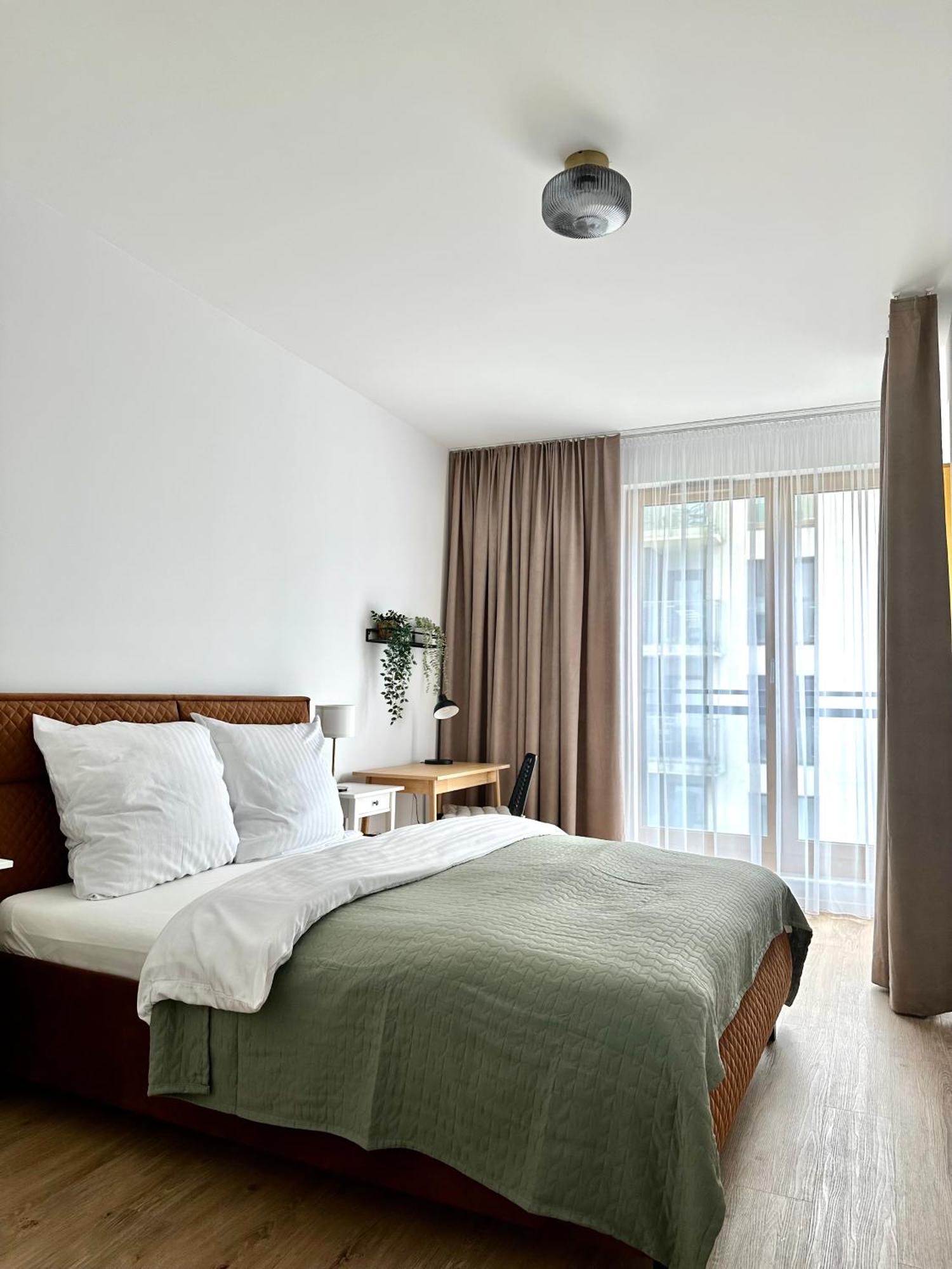 Sunrise Apartment Краків Екстер'єр фото