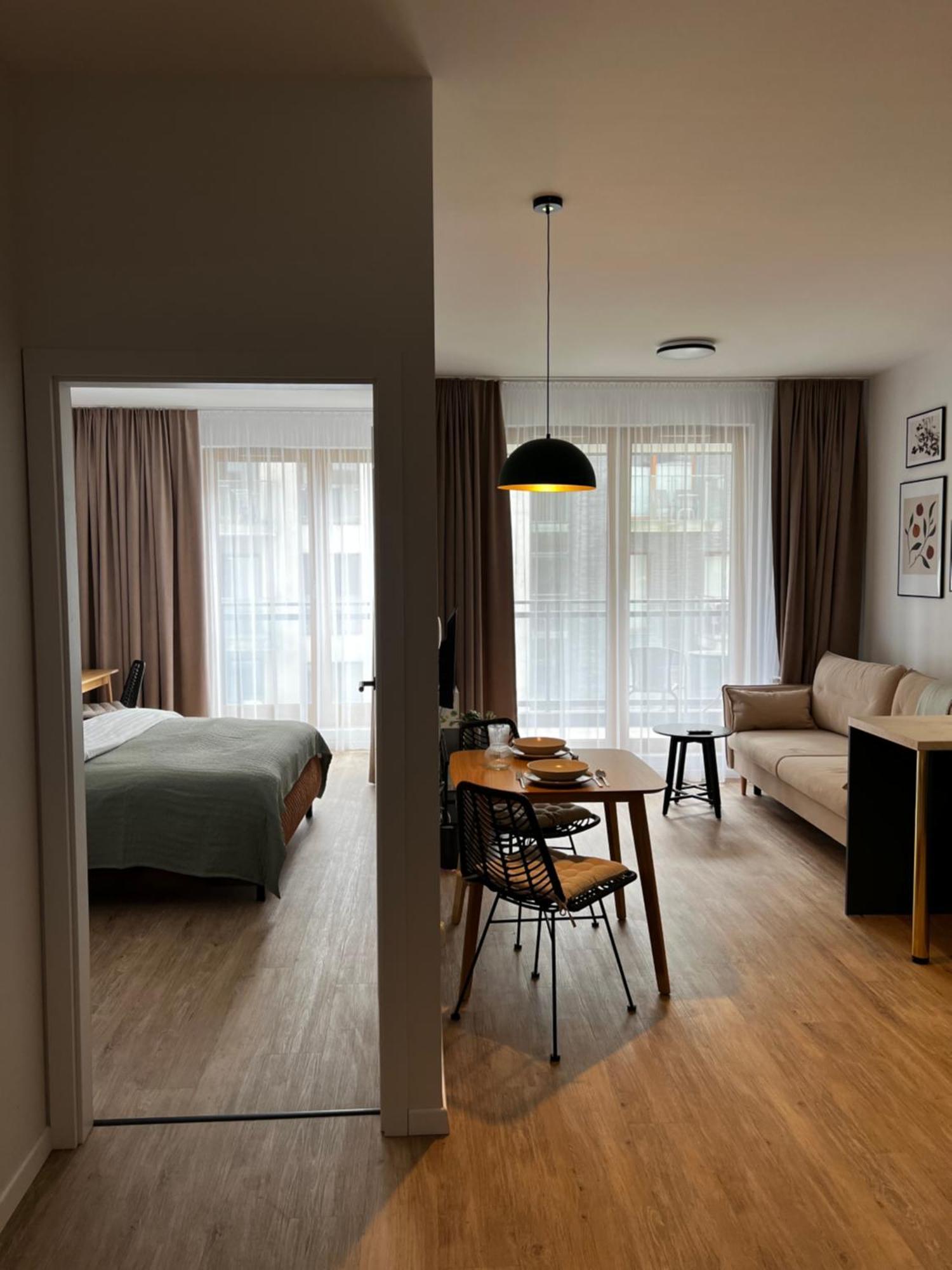 Sunrise Apartment Краків Екстер'єр фото